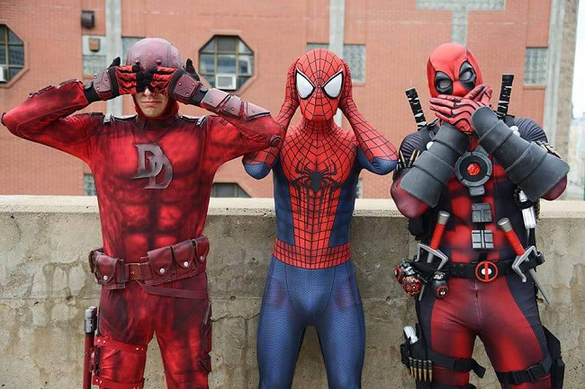 cosplay-daredevil-spiderman-spider-man-deadpool-see-no-evil-hear-no-evil-speak-no-evil-01  – Nerd Union